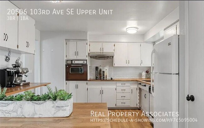Foto del edificio - 20506 103rd Ave SE