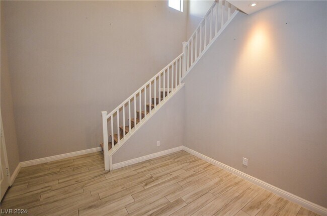 Building Photo - 7362 Amesbury St