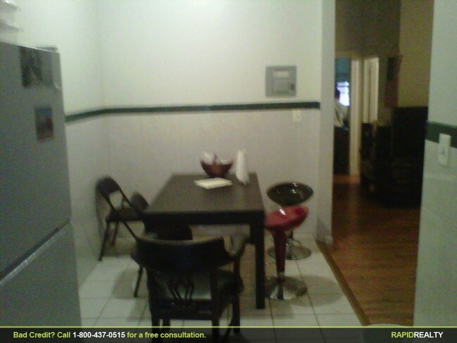 Building Photo - 663 Degraw St