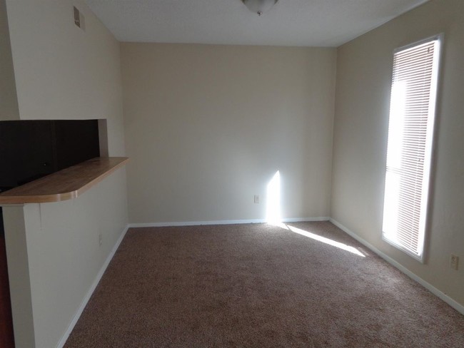 Building Photo - 3742 Rainford Dr