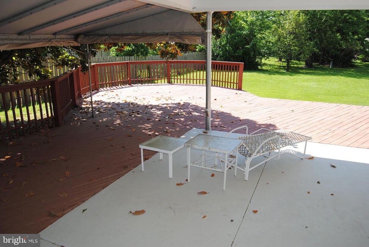 Foto principal - 1645 Jarrettown Rd
