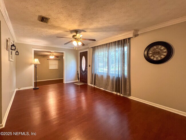 Building Photo - 8339 Holly Hill Cove