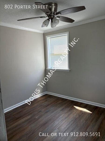 Foto del edificio - 802 Porter St