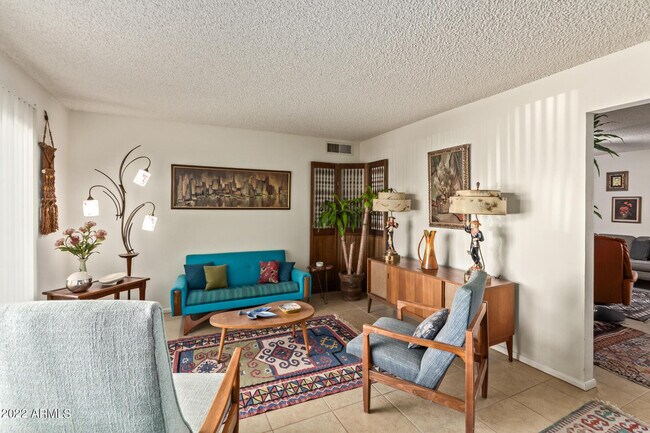 Foto del edificio - 12728 N 40th Pl