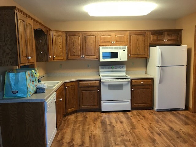 Foto del edificio - 3447 Pecan Ln
