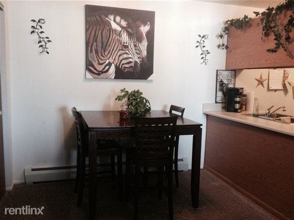 Building Photo - 2 bedroom in Gaylord MI 49735