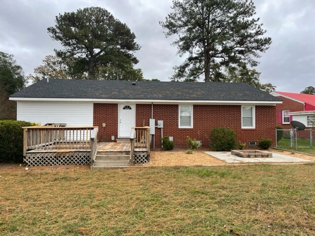 Building Photo - 200 Speight Ave