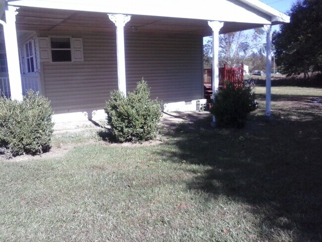 Foto del edificio - 2691 Rosindale Rd