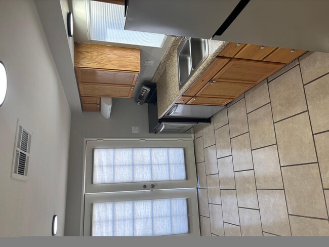 Building Photo - 168 S 54th St