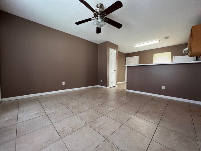 Foto del edificio - 5603 Madison St