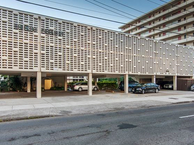 Primary Photo - 1660 Kalakaua Ave