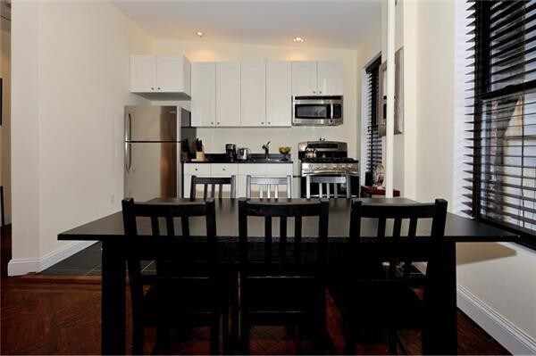 Foto del edificio - 696 Madison Avenue