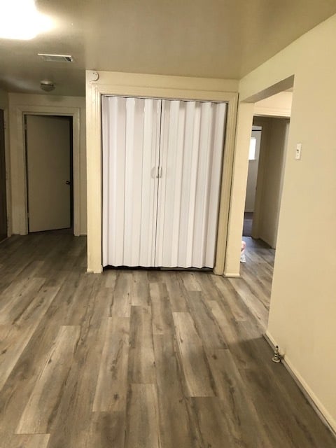 washroom - 917 E 38th St