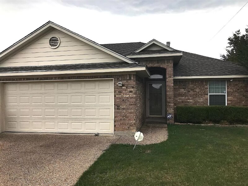 Foto principal - 10168 Orchid Ln