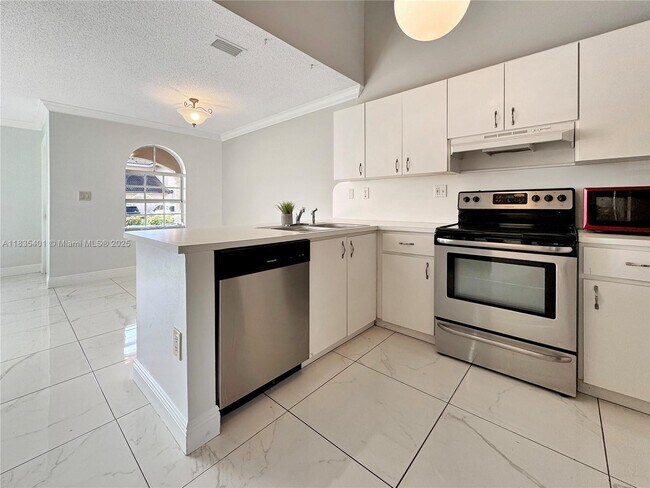 Foto del edificio - 3834 SW 153rd Pl