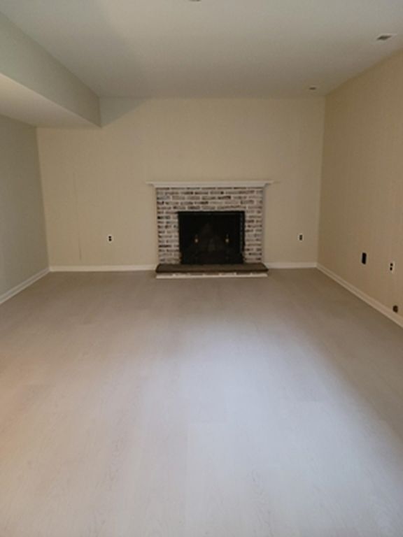 Foto del edificio - 930 Rahway Dr