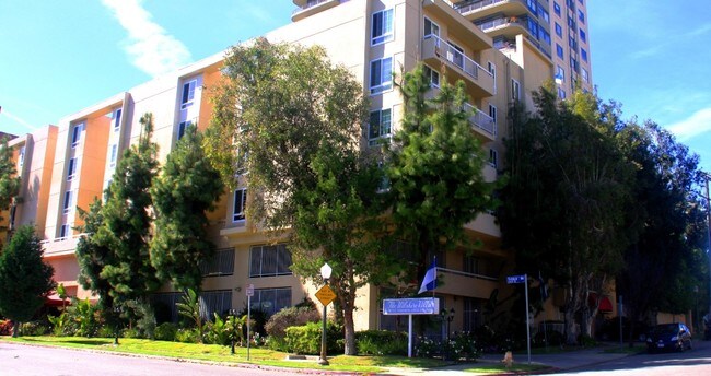 fachada del edificio - 10811 Ashton Ave
