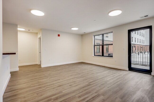 Foto del edificio - 416 Highland Ave
