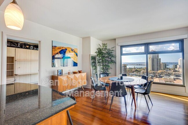 Foto del edificio - 645 Front St