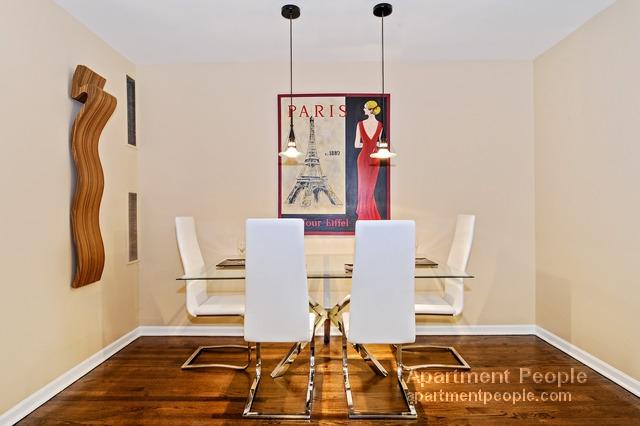 Foto del edificio - 3328 N Sheffield Ave