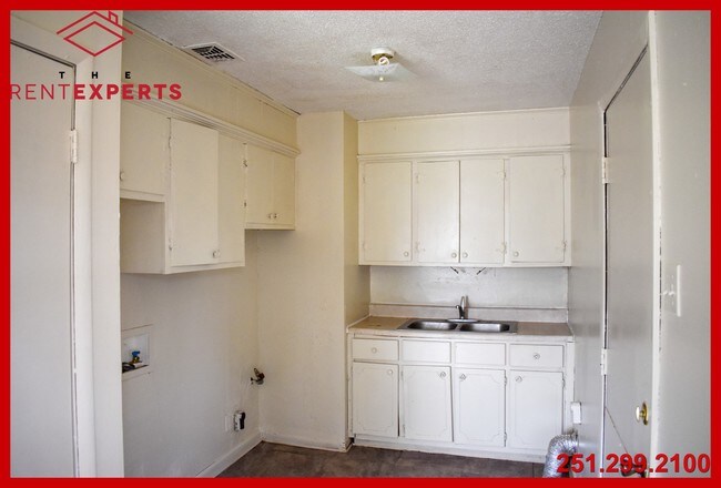 Foto del edificio - 402 S Price Ave