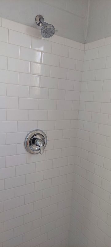 Foto del edificio - 2070 Avocado Ave