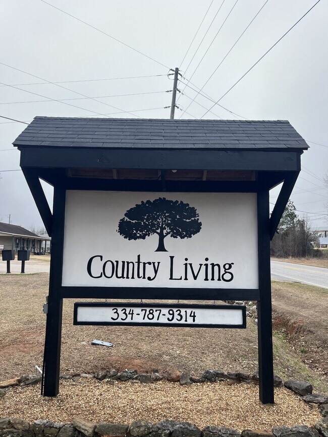 Foto del edificio - 1518 Lee County Rd 270