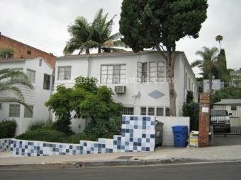 Primary Photo - 2025 Argyle Ave