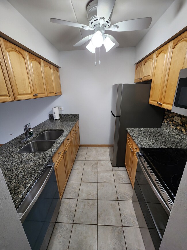 Foto del edificio - 5231 James Ln