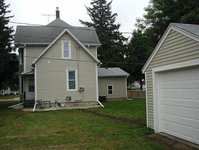 Foto del edificio - 1204 S Cedar Ave