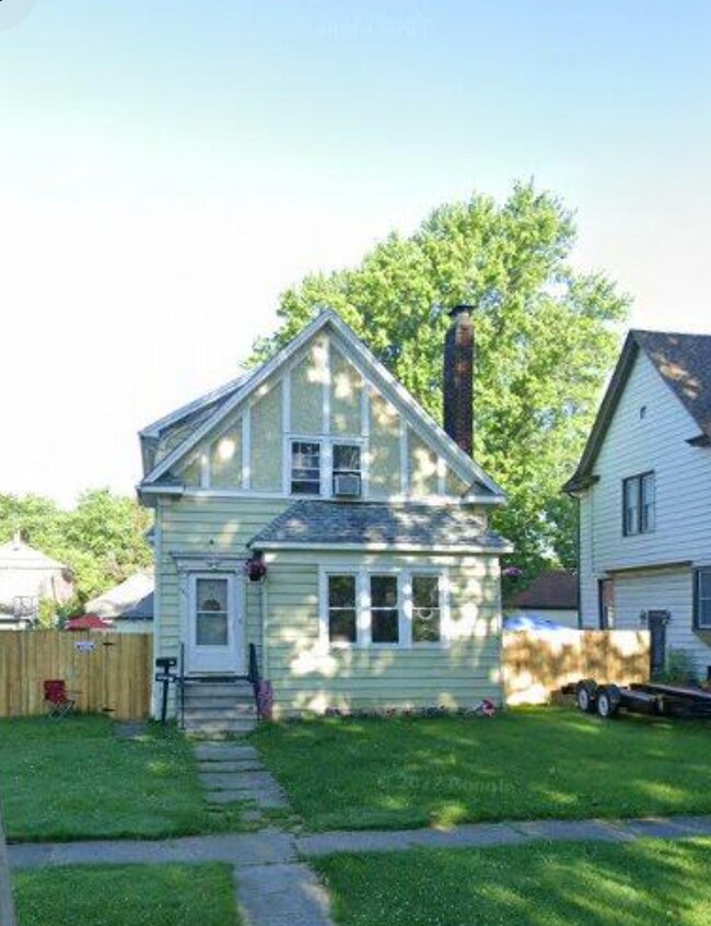 Building Photo - 180 57th St