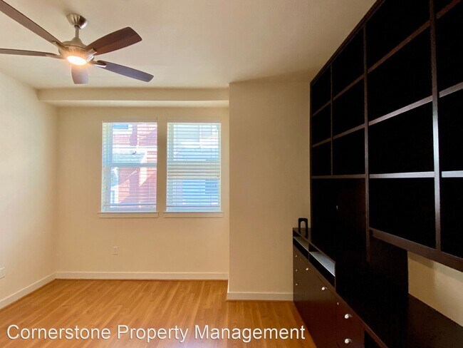 Building Photo - 3 br, 2.5 bath House - 107 Cahill Park Dr