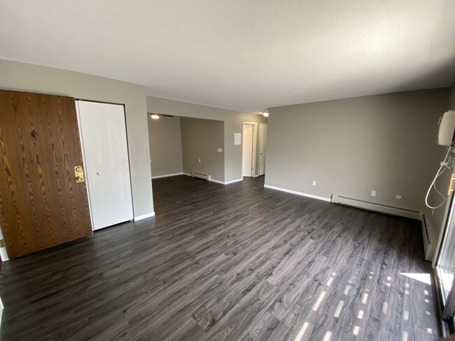 Renovated Living Room - Green Acres Apartments