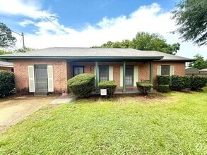 Building Photo - 341 Sultan Ct
