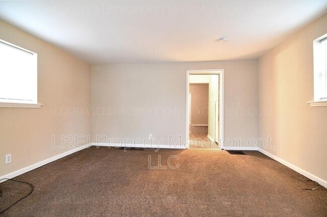 Building Photo - 3701 Lentz Ave