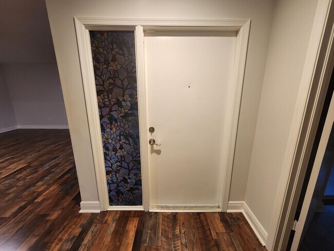 Foto del edificio - 8084 Ambach Way