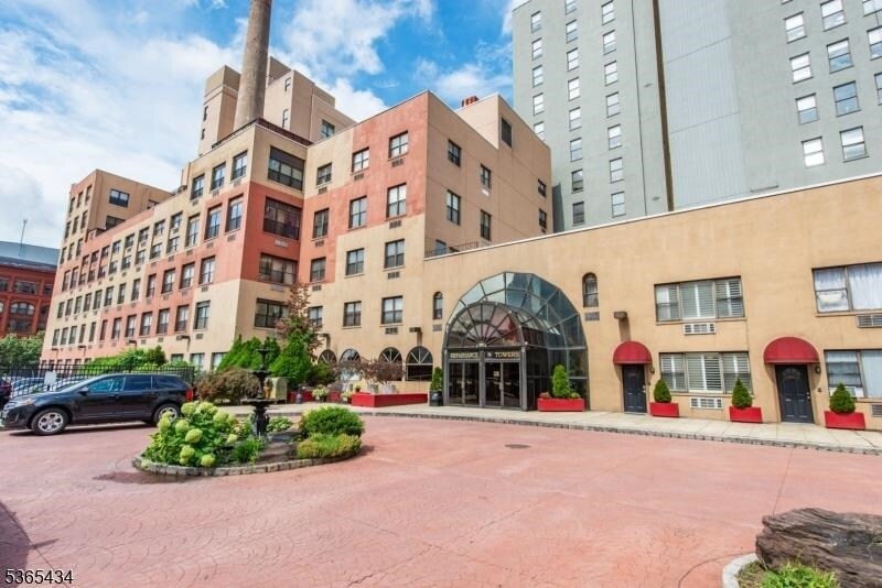 Foto principal - 111 Mulberry St