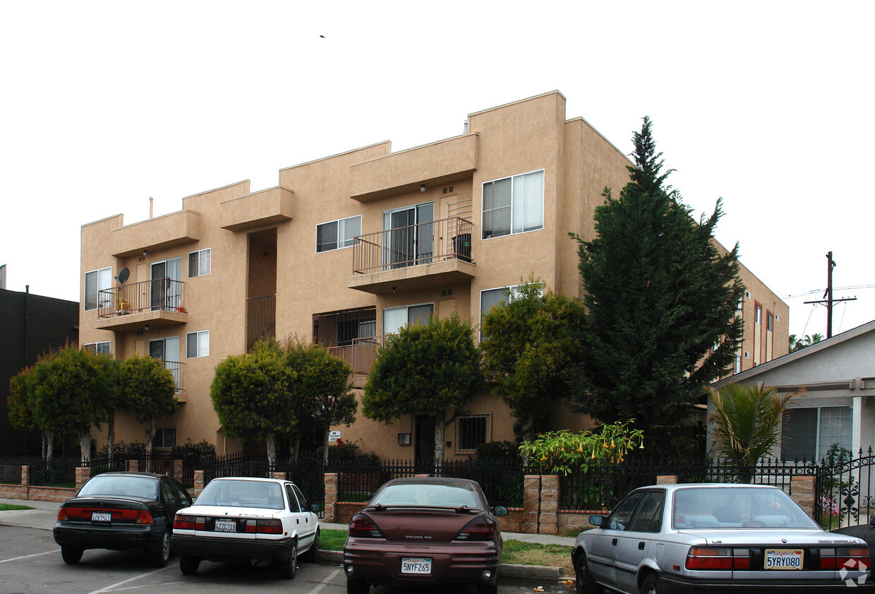 Foto principal - 1473 Elm Ave