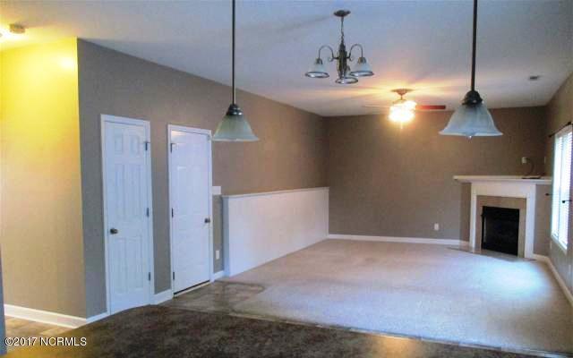 Building Photo - 127 Sunny Point Dr