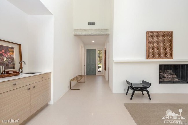 Foto del edificio - 2 br, 2 bath House - 638 Hospitality Dr