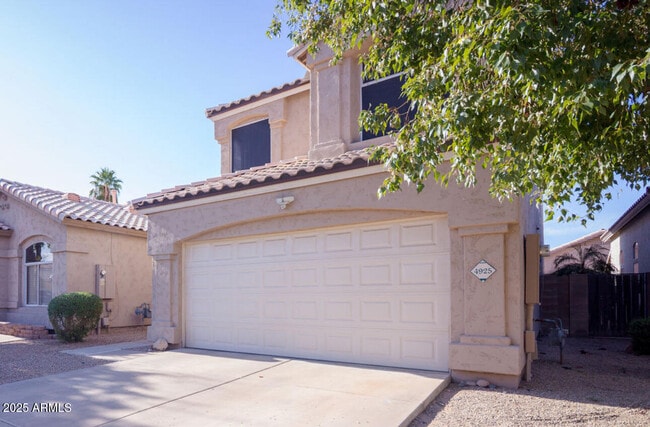 Building Photo - 4925 W Wahalla Ln