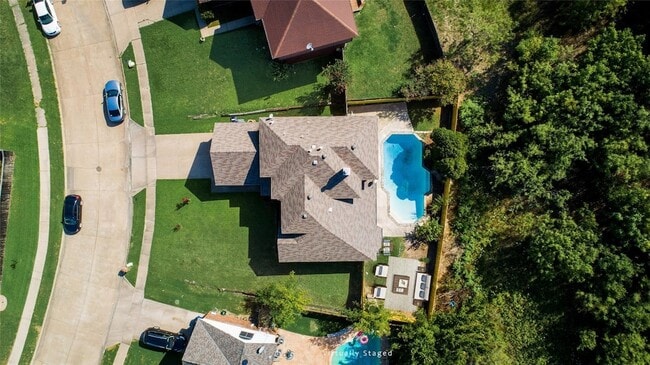 Photo - 8324 Autumncrest Ct House