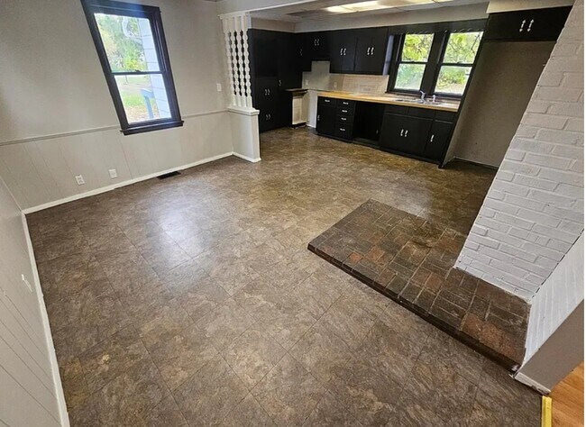 Foto del edificio - 1125 Carlisle Ave