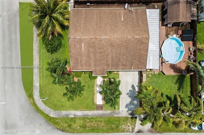 Foto del edificio - 3 br, 2 bath House - Driftwood Estates