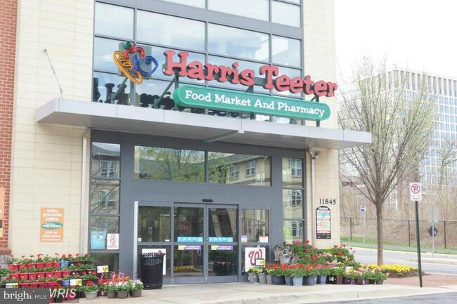Foto del edificio - 11801 Rockville Pike