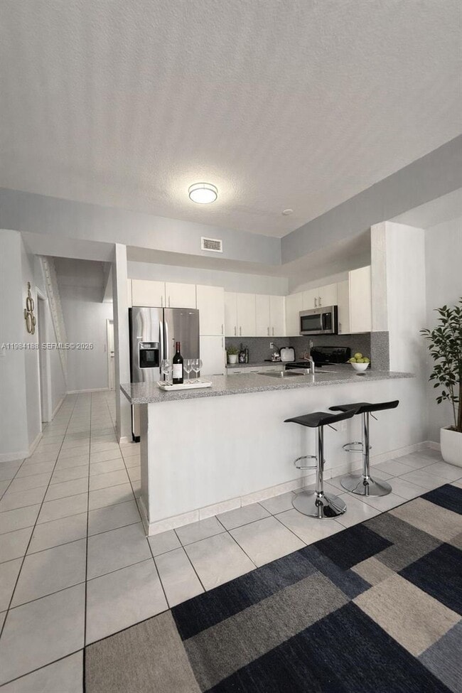 Foto del edificio - 10909 NW 43rd Ln