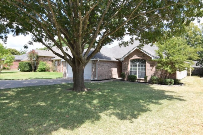 Foto del edificio - 2110 Rawhide Trail