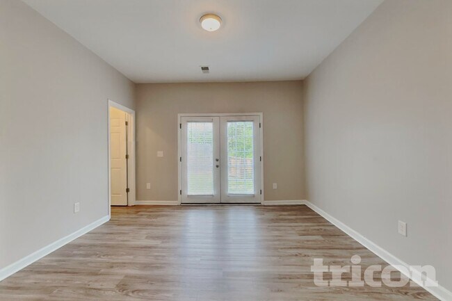 Foto del edificio - 4103 Laurel Creek Dr