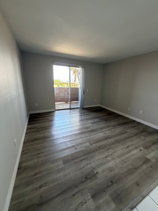 sala de estar - 231 W Horizon Ridge Pky