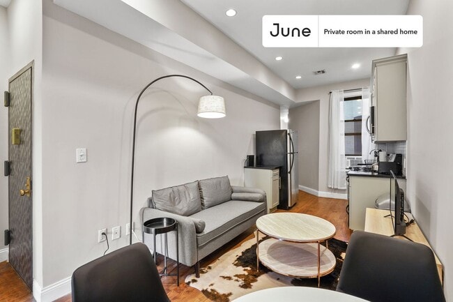 Building Photo - Room in Shared 4 bed/1 bath home in Crown Heights